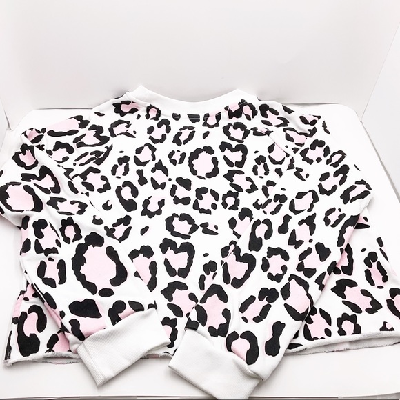 🆕{Wildfox} Leopard Print Crewneck Sweater - Picture 6 of 15